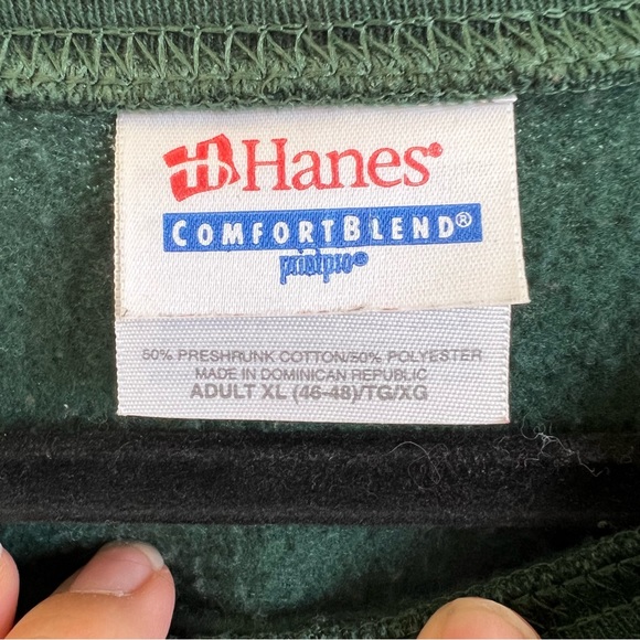 Vintage Forest Green This Grandma is for Hugging Embroidered Sweatshirt XL - Picture 4 of 5